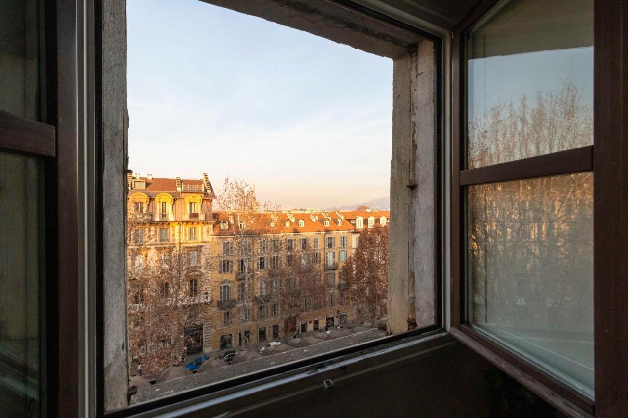 Porta Nuova Apt X4 - City View Apartment Торино Екстериор снимка